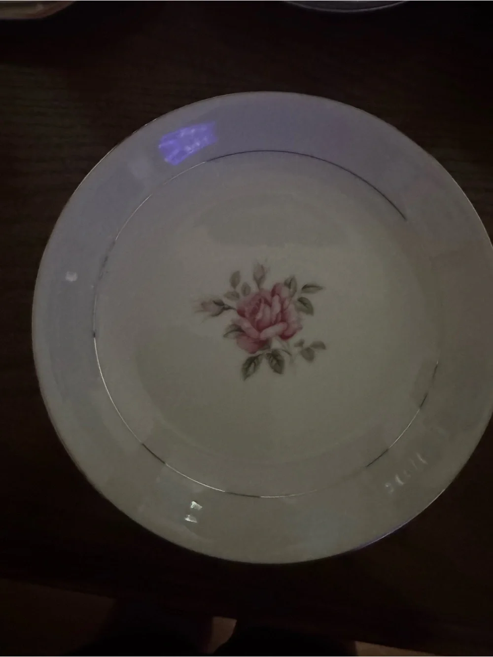 Classic Rose Porcelain Dinner Plate in Pink and White